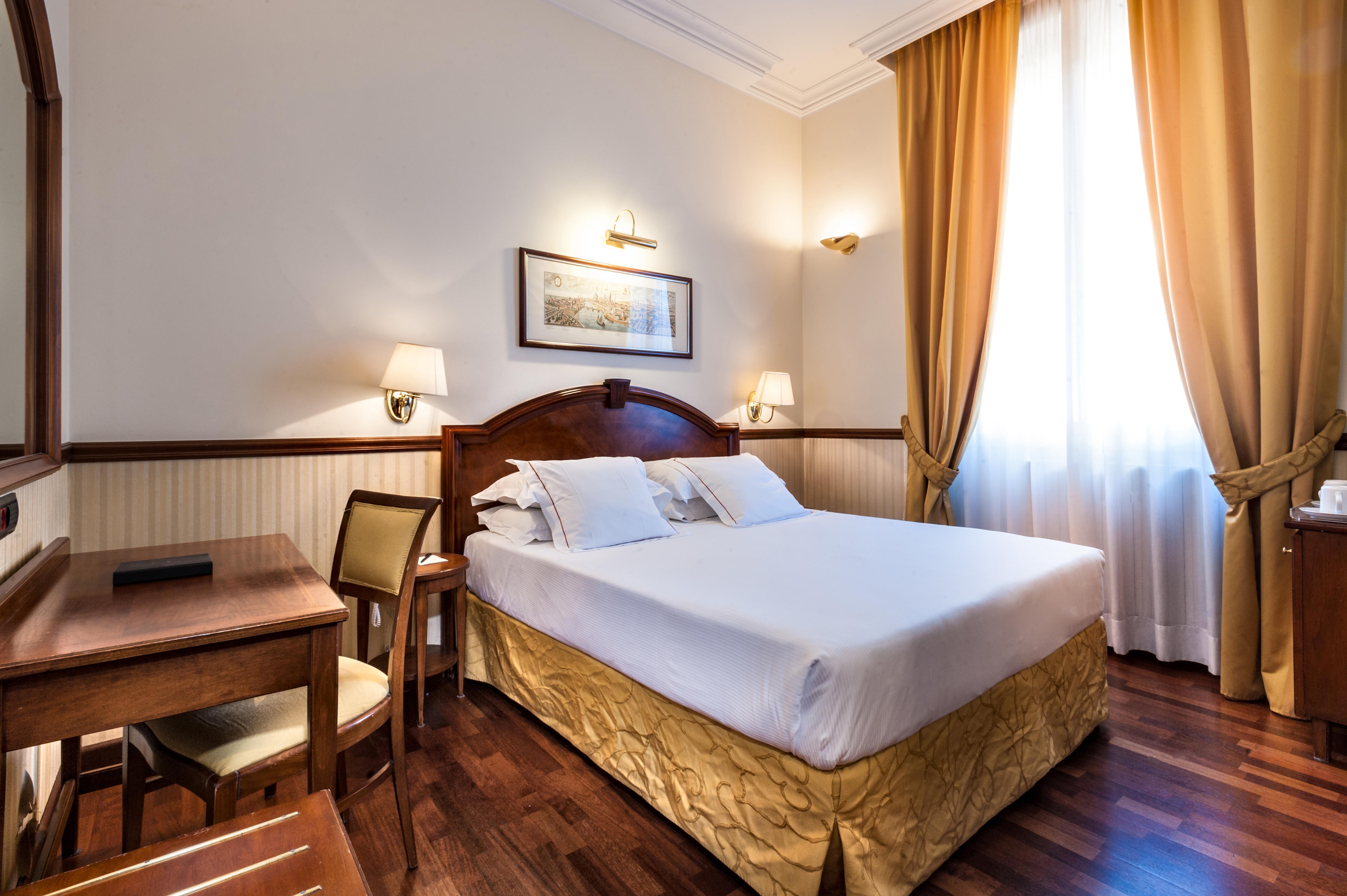 Cristoforo Colombo 4* Milaan